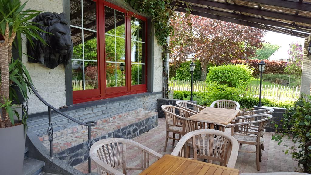 Chalet Sur Lesse Maissin Exterior foto