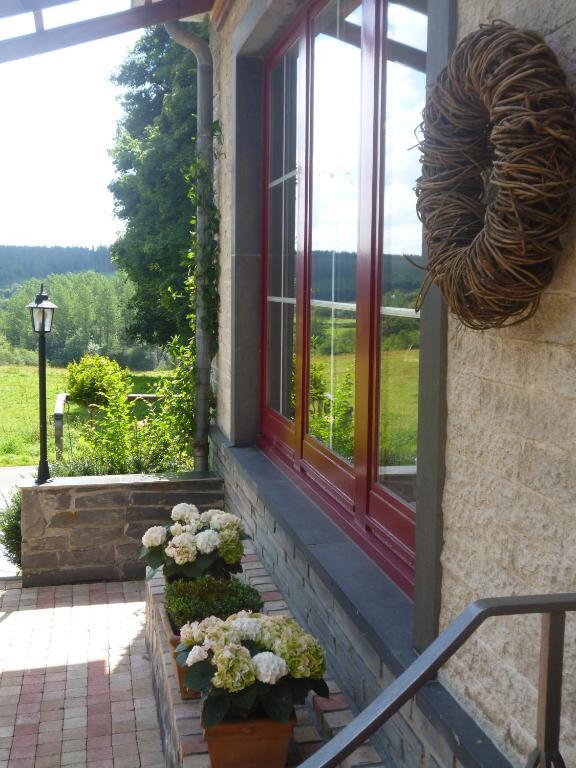 Chalet Sur Lesse Maissin Exterior foto